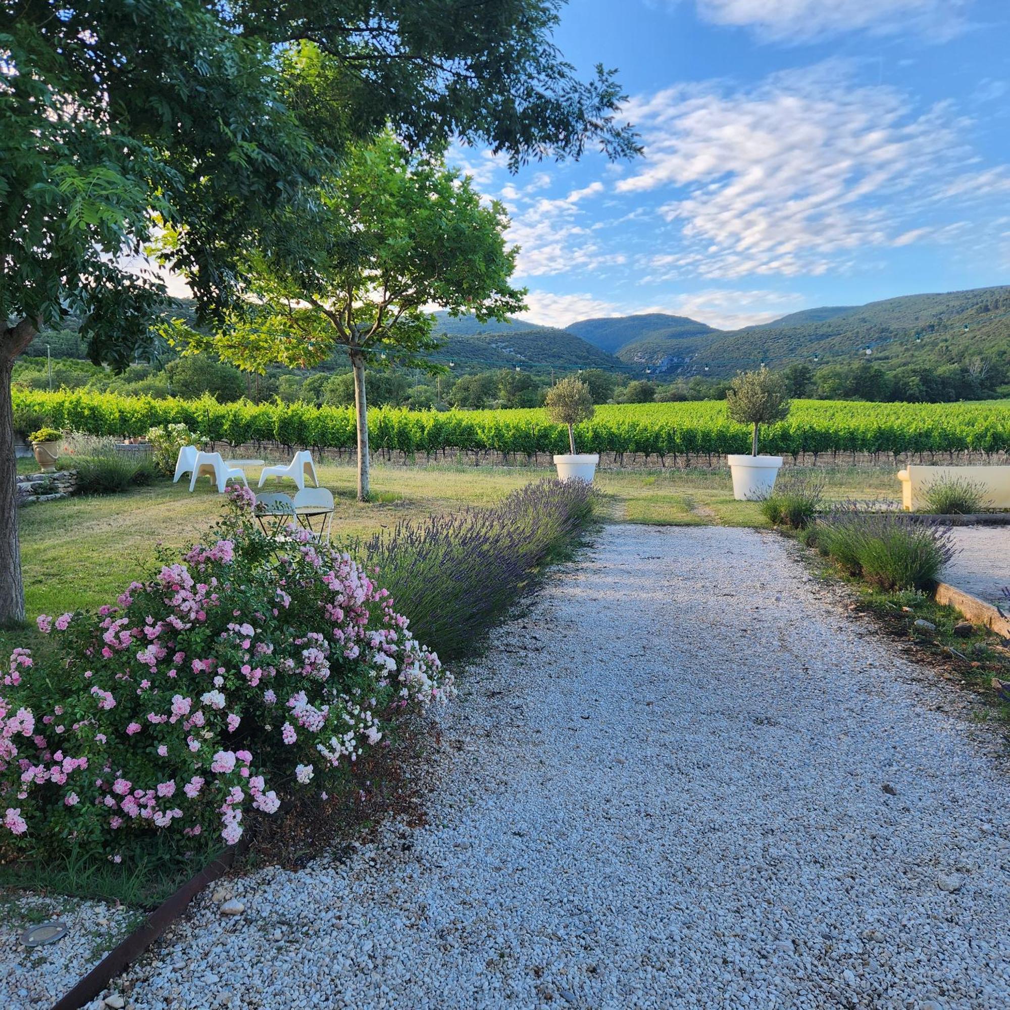 La Fontaine Des Noyers Villa Saint-Saturnin-d'Apt Exteriör bild