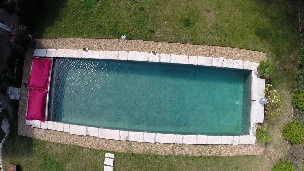 La Fontaine Des Noyers Villa Saint-Saturnin-d'Apt Rum bild